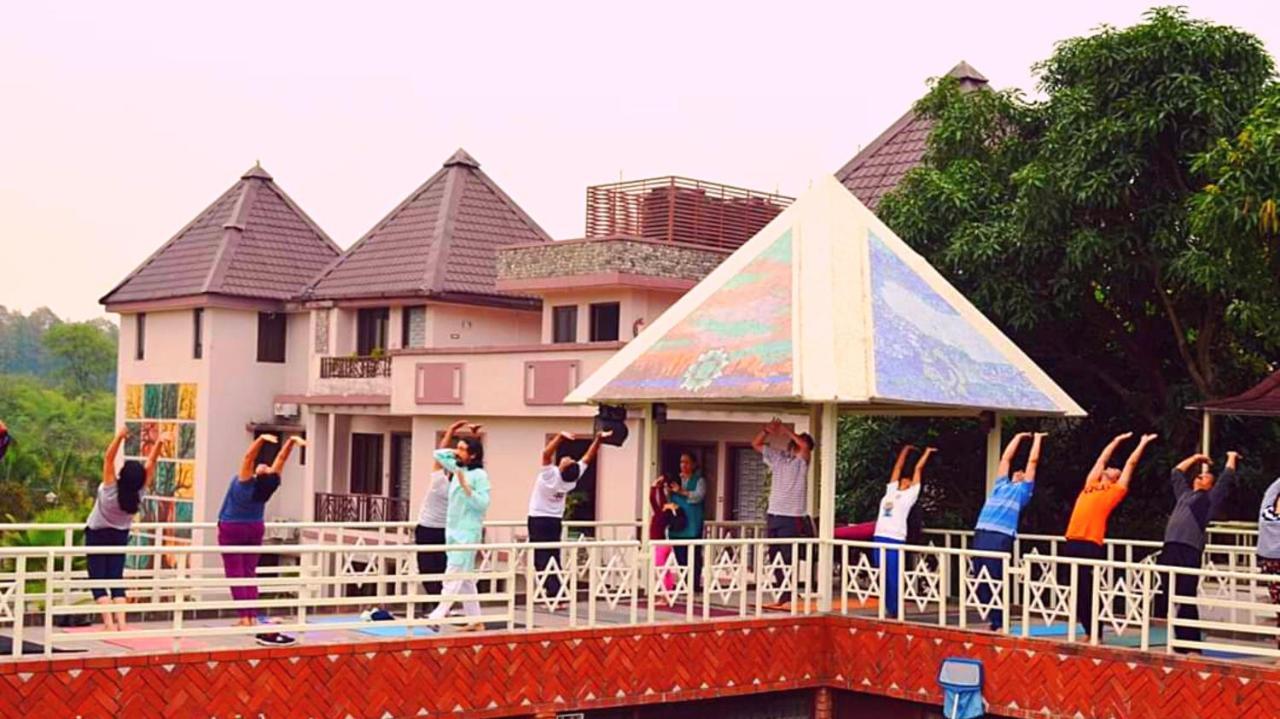 Pyramid Home Divine - A Wellness Resort Dehradun Eksteriør billede