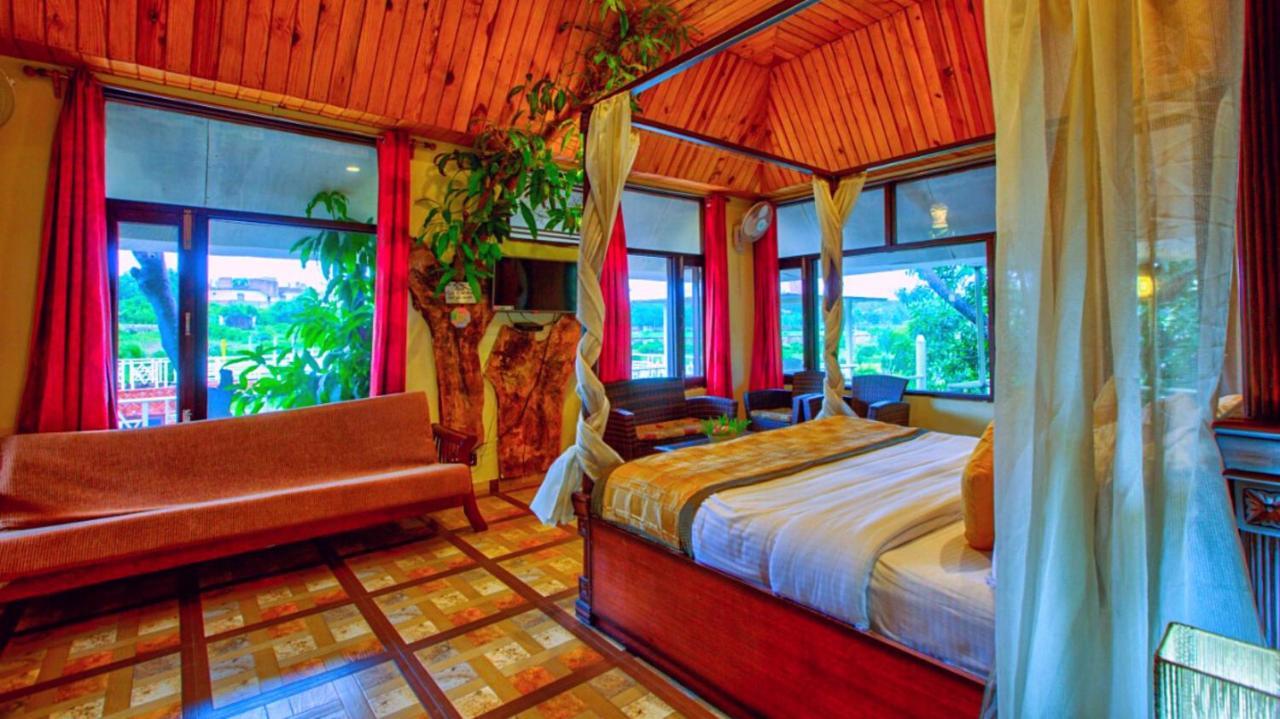 Pyramid Home Divine - A Wellness Resort Dehradun Eksteriør billede
