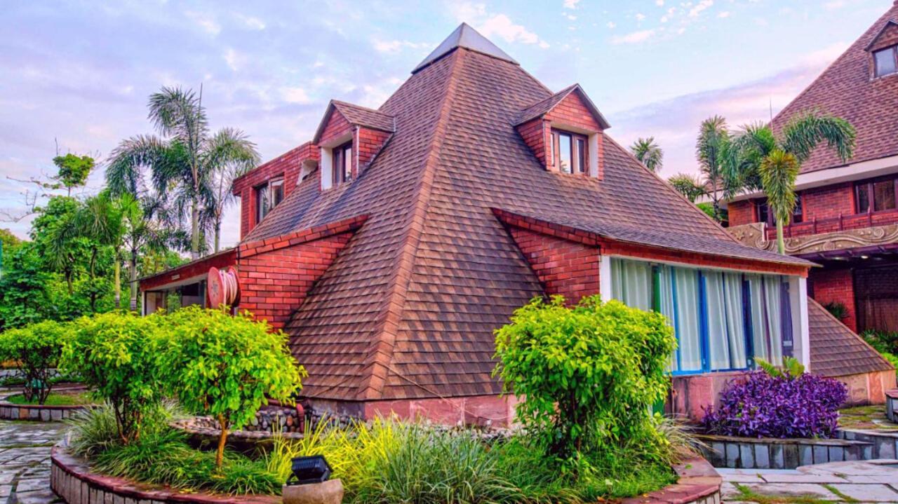 Pyramid Home Divine - A Wellness Resort Dehradun Eksteriør billede